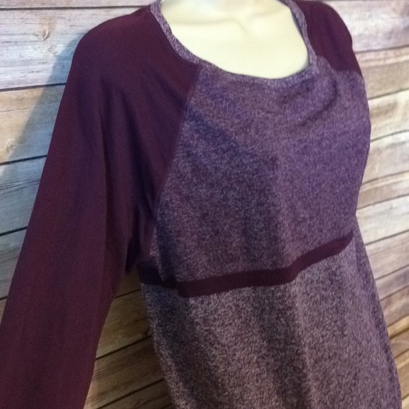 Women’s Long Sleeve Performance Shirt - Picture 2 of 5